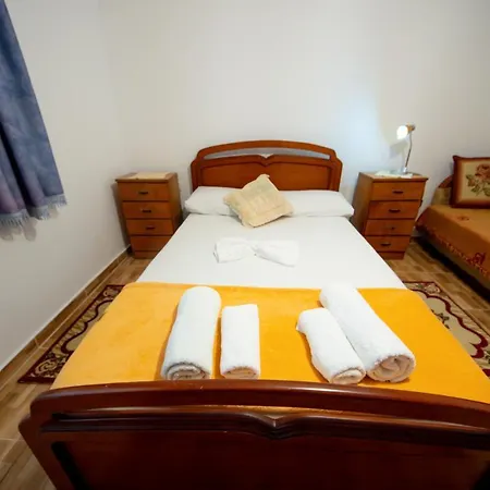Yellow Stone Villa Gjirokaster